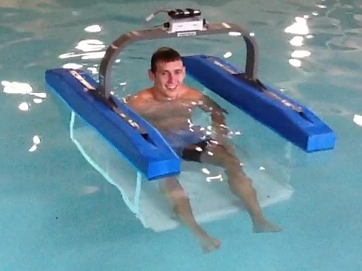 Floating underwater weighing systems
